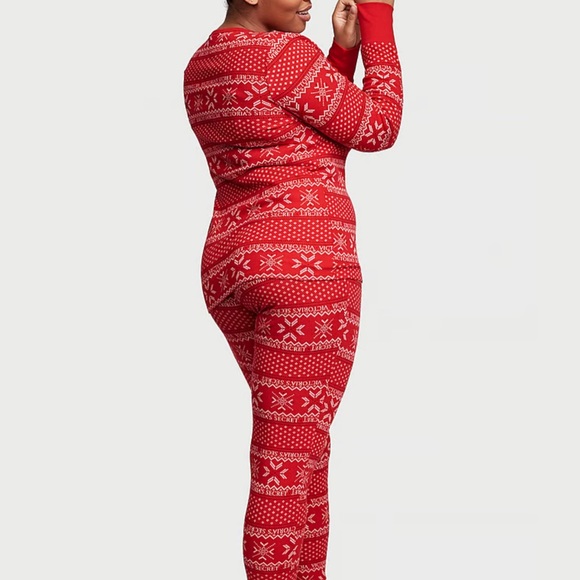 VICTORIA'S SECRET
Thermal Long Pajama Set -NEW - Picture 3 of 4